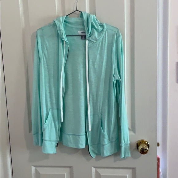 Old navy sweater - Picture 1 of 3